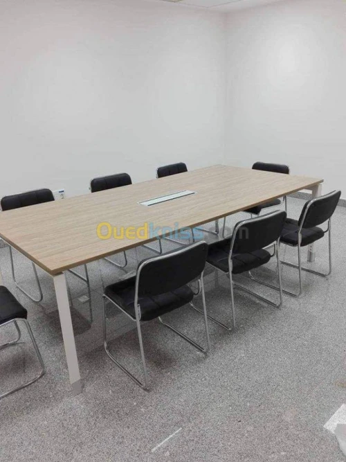Table de réunion