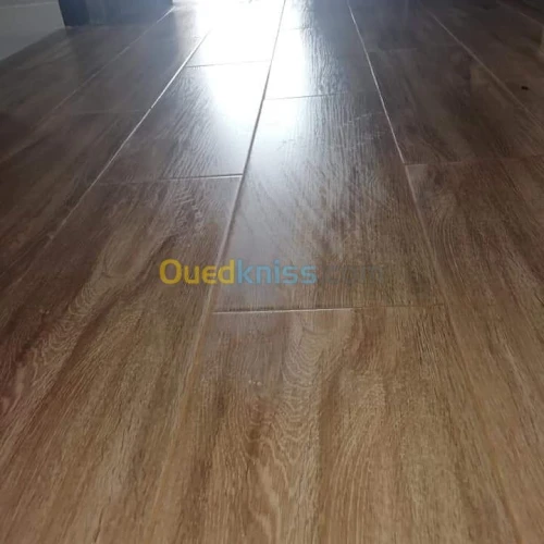 Ponçage et lustrage