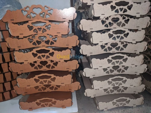 Boite à gâteaux en bois