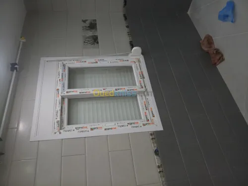 PORTE ET FENÊTRE EN PVC