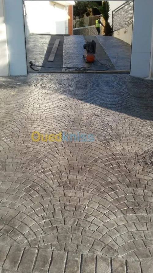 Moules et produits béton imprimé 
