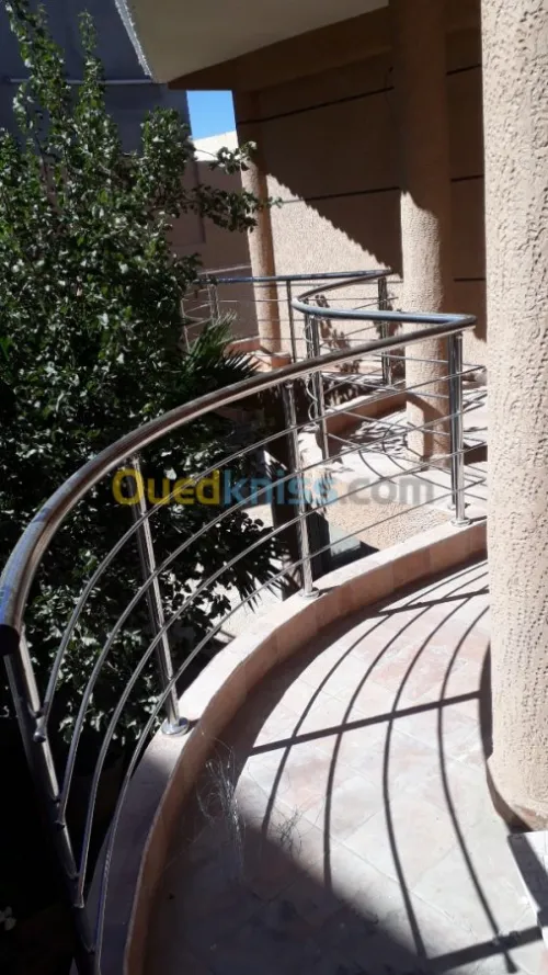 Rampe d'escalier en inox
