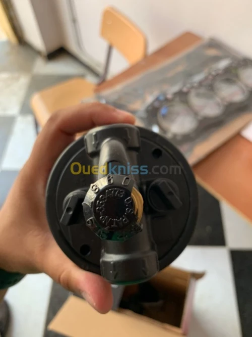 PARKER WATTS L606-04W/M9 250 PSI 