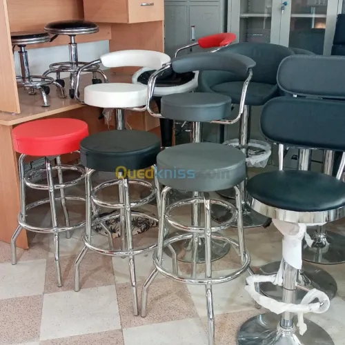 Bureaux chaises comptoir armoire store