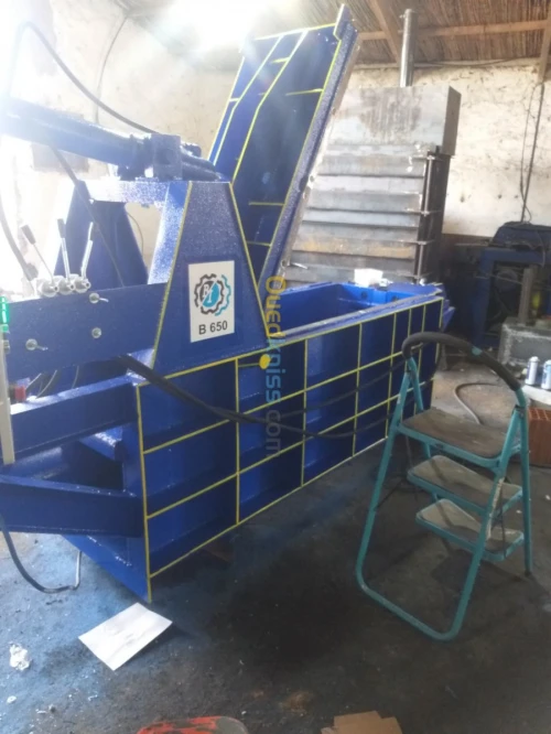Presse a balles broyeur affuteuse 