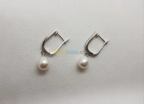 Boucles en argent et perles naturelles