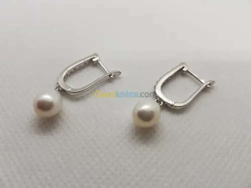 Boucles en argent et perles naturelles