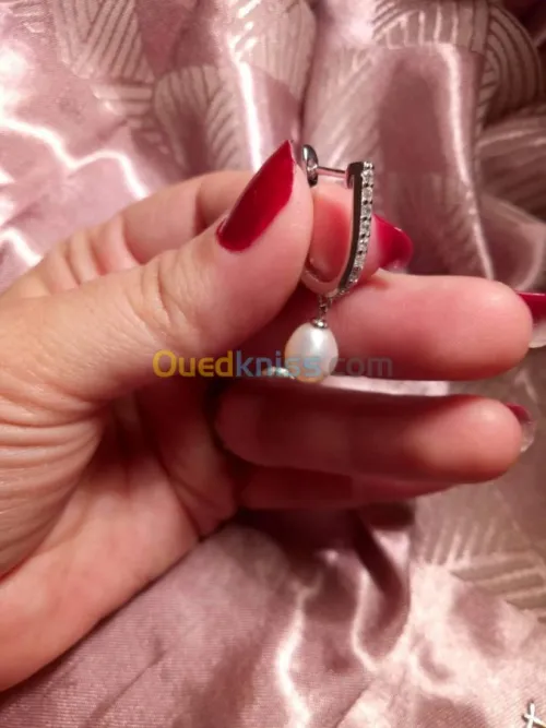 Boucles en argent et perles naturelles