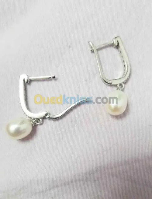 Boucles en argent et perles naturelles