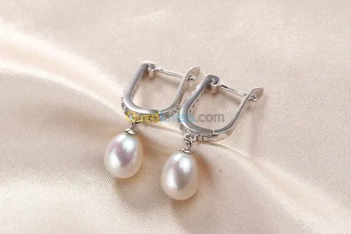 Boucles en argent et perles naturelles