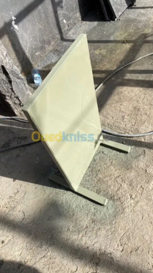 Plaque publicitaire / table / barbecue