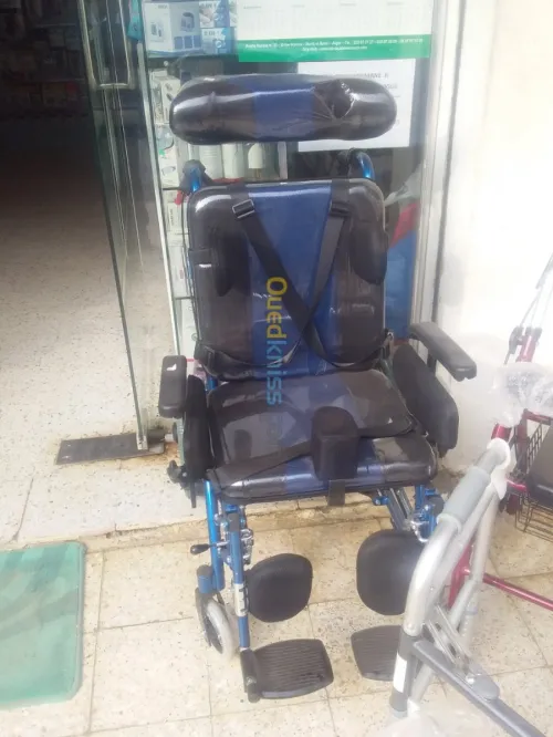 fauteuil roulant enfant adulte