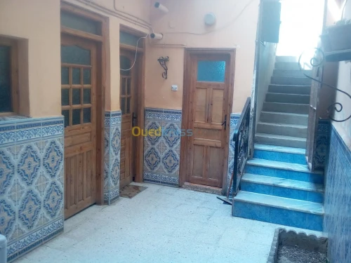 Vente Immeuble Djelfa Djelfa