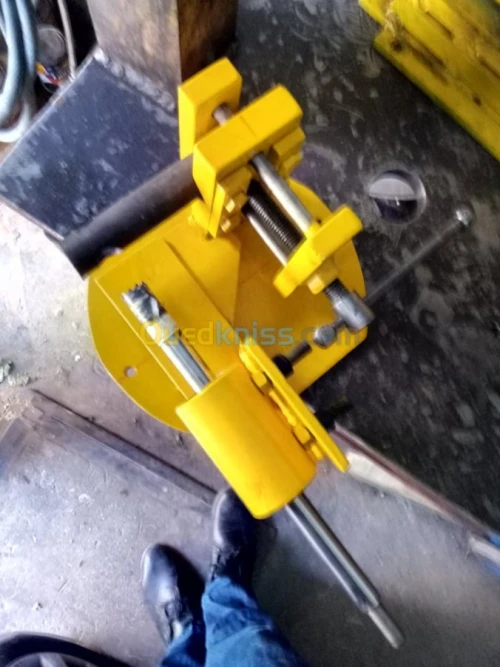 central hydrolique press 