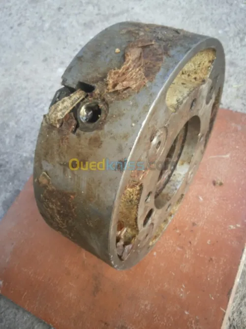 central hydrolique press 
