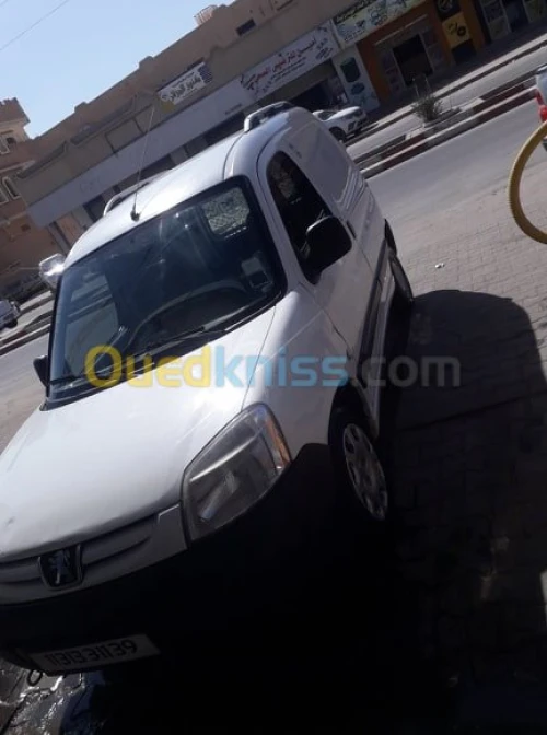 Peugeot Origin 2011 Forgon