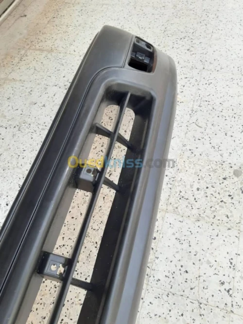 PARECHOC AV FORYOTA 4X2 NV 