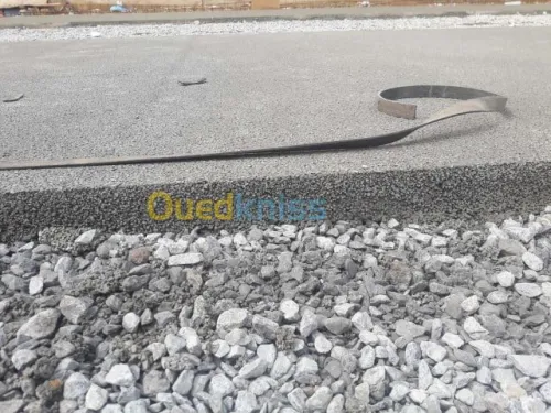 terrains en  MATICO et GAZON et GOMME 