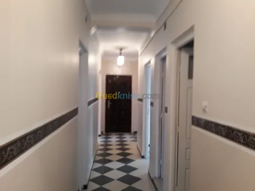 Location Appartement F4 Tiaret Tiaret