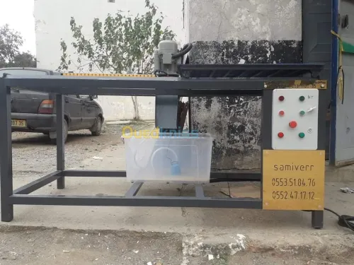 réctiligne à table pour verre 