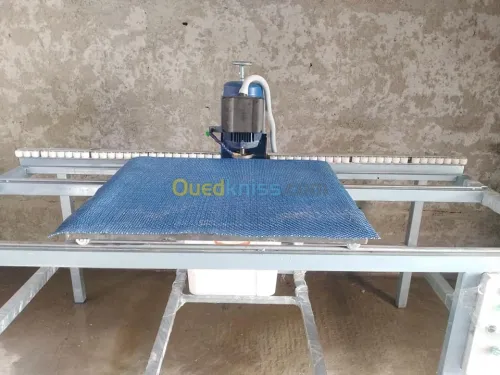 réctiligne à table pour verre 