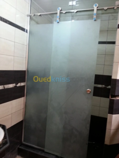 شركة الجنوب الكبير للديكور تقدم لكم ار