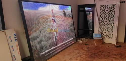 Paneaux affichage LED لوحات إشهارية