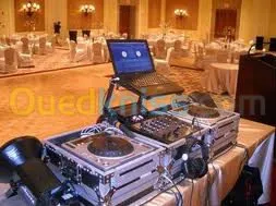 DISCK JOKEY  FÉMININ 