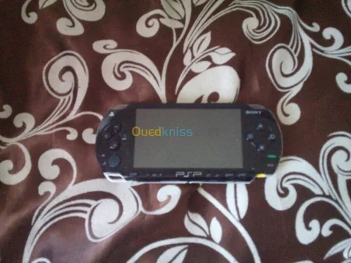 Psp flashé +30 jeux 