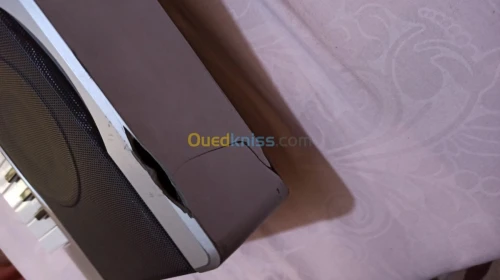 Synthétiseur de marque MEIKE