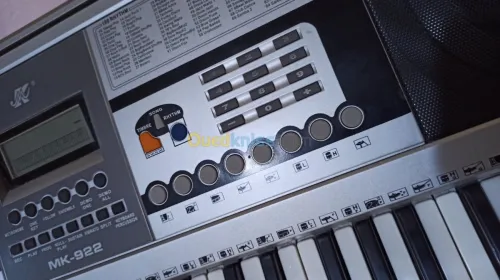 Synthétiseur de marque MEIKE