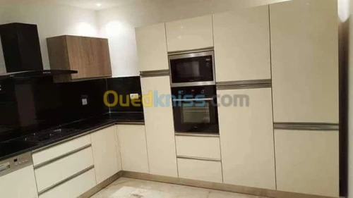 Cuisine, équipée sur mesure standard