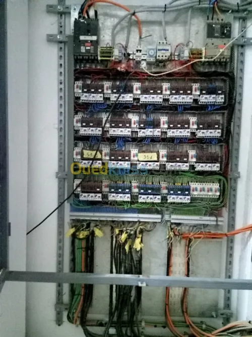 électricien bâtiment Et industriel 