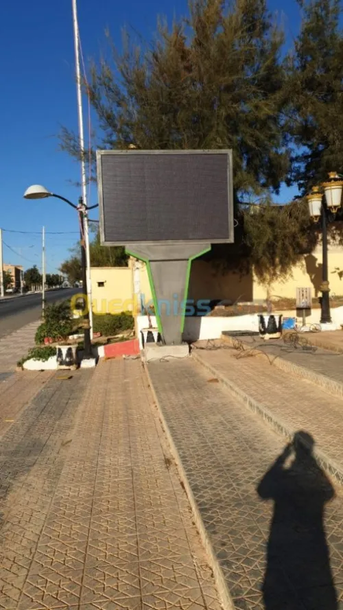 panneaux affichage LED شاشات العرض 