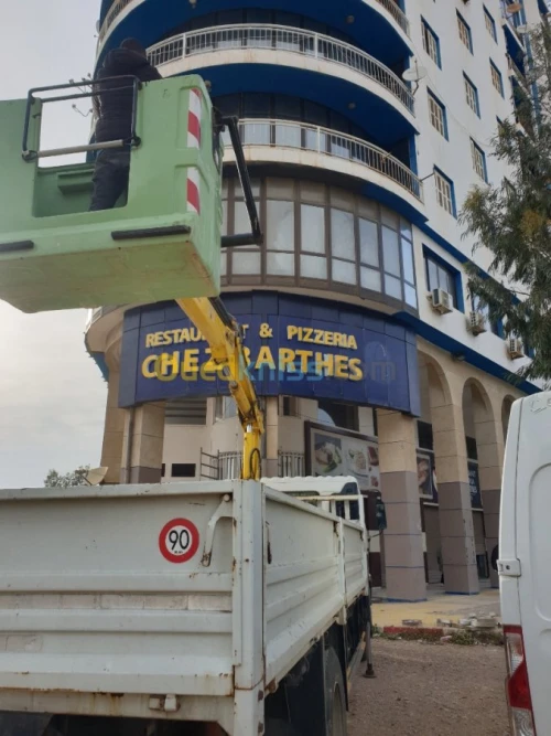 location camion grue nacell hino 1521 