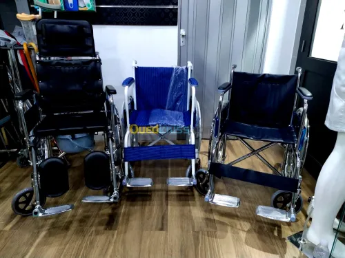 FAUTEUIL ROULANT BLEU PNEU GONFLABLE