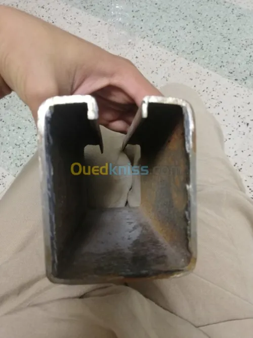 *Coulisses *poutrelles*profilage *... 