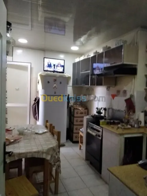 Echange Appartement F3 Alger Douera