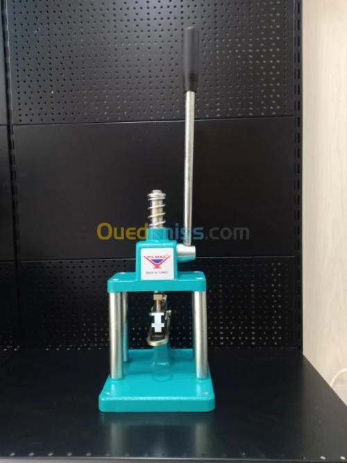 MACHINE ALUMINIUM ET PVC (YILMAZ)