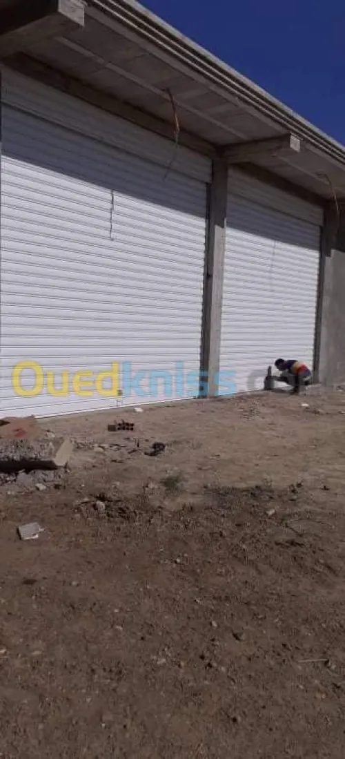 Rideau mètallique électrique ou manuel