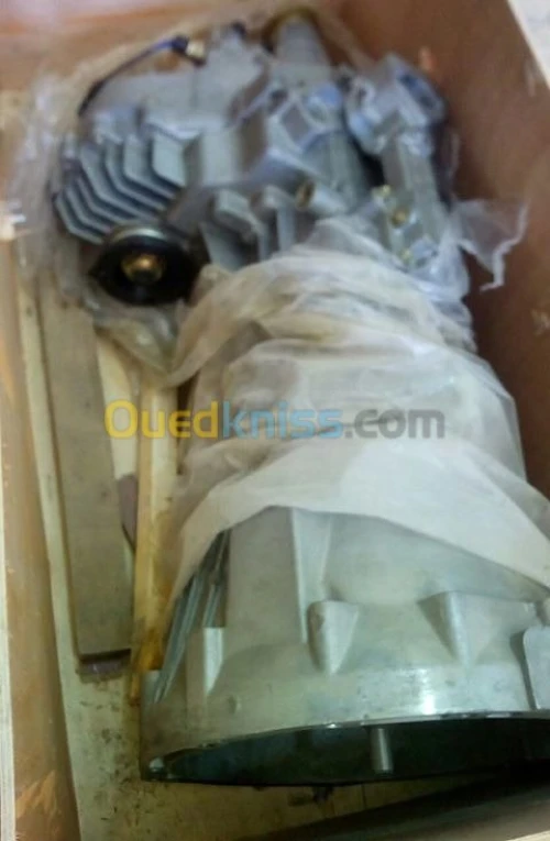 BOITE VITESSE JMC TFR 4X4