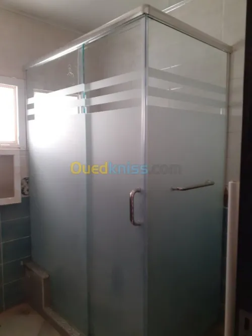 vitrines & cabine de douche vr