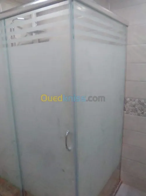 vitrines & cabine de douche vr