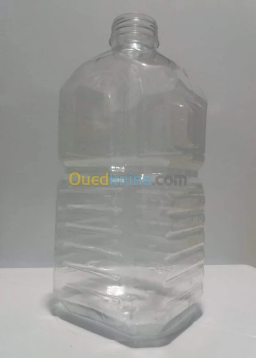 Fabrication des produits en plastique 