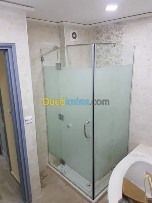 cabine vitrine en verre tremp