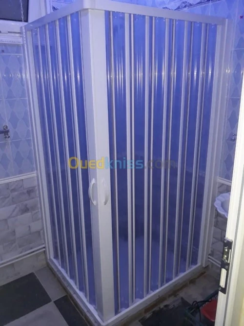 Cabine de douche 