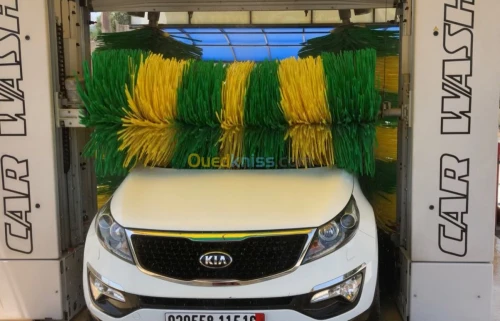 Lavage automatique de voiture 