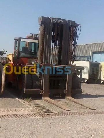 Location clark et grue