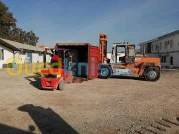 Location clark et grue