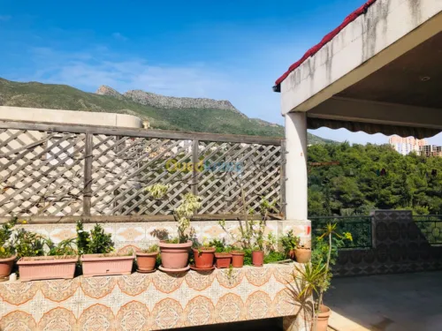 Vente Appartement F6 Bejaia Bejaia